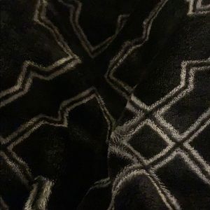 Meet your Posher, Kara